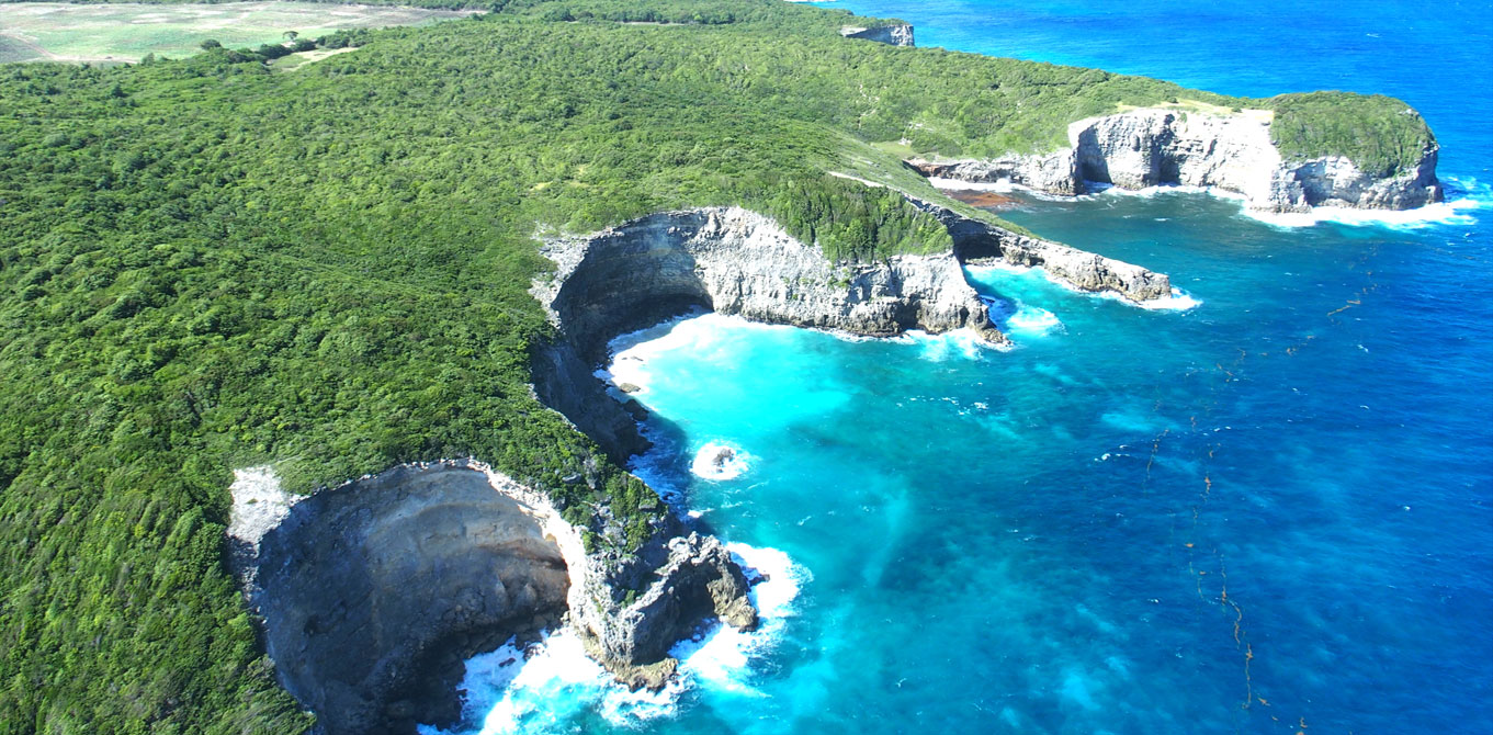 Marie Galante falaise caye plate : archipel Guadeloupe, Antilles françaises