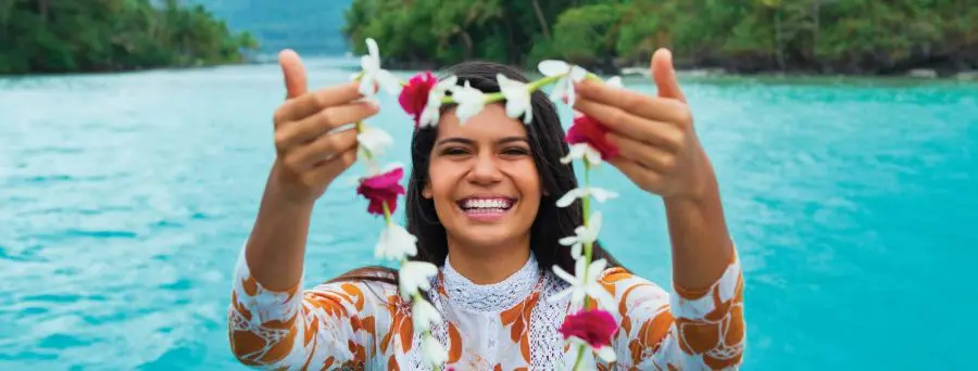 Visiter Tahiti: collier de fleur polynésien à Tahiti