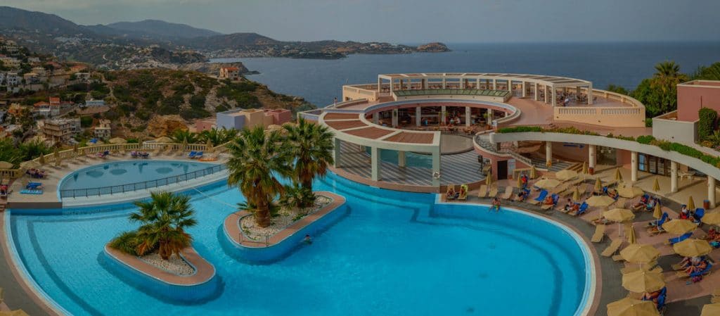 Vue aérienne Athina Palace Resort  Grèce Crète. Offre de séjour tout compris en Gèce avec Coralia Club.