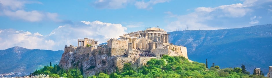 Lieu à aller visiter en Grèce:  Sanctuaire de l'Acropole . Vue d'ensemble du monument. 