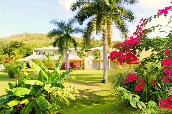  séjour à la Résidence karibéa Hôtel Martinique  au cœur d'un jardin tropical . 