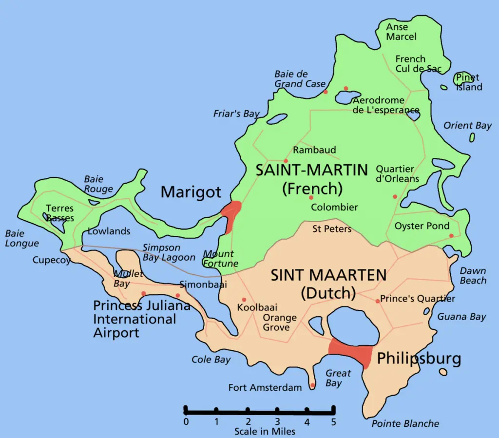 Carte de Saint Martin aux Antilles : partie française au nord et partie néerlandaise au sud . 
