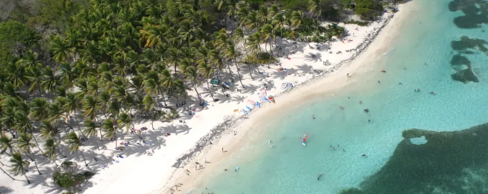 Faire un tour à la plage de Sainte Anne en Martinique