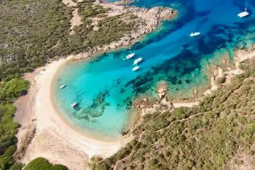 Plage Corse : Vacances tout compris