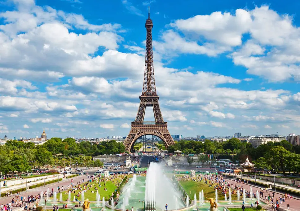 La Tour Eiffel : momument parisien et de France le plus connu