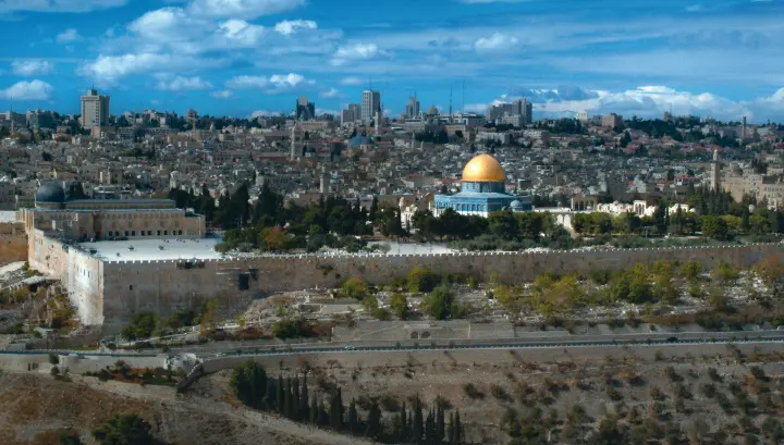 Partir en Israël,  Jérusalem ou Tel Aviv