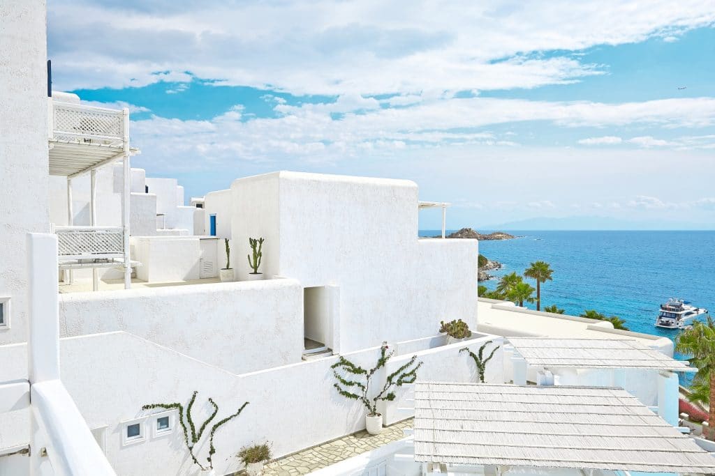 Grecotel Mykonos Blu - Hotel de luxe façade blanche