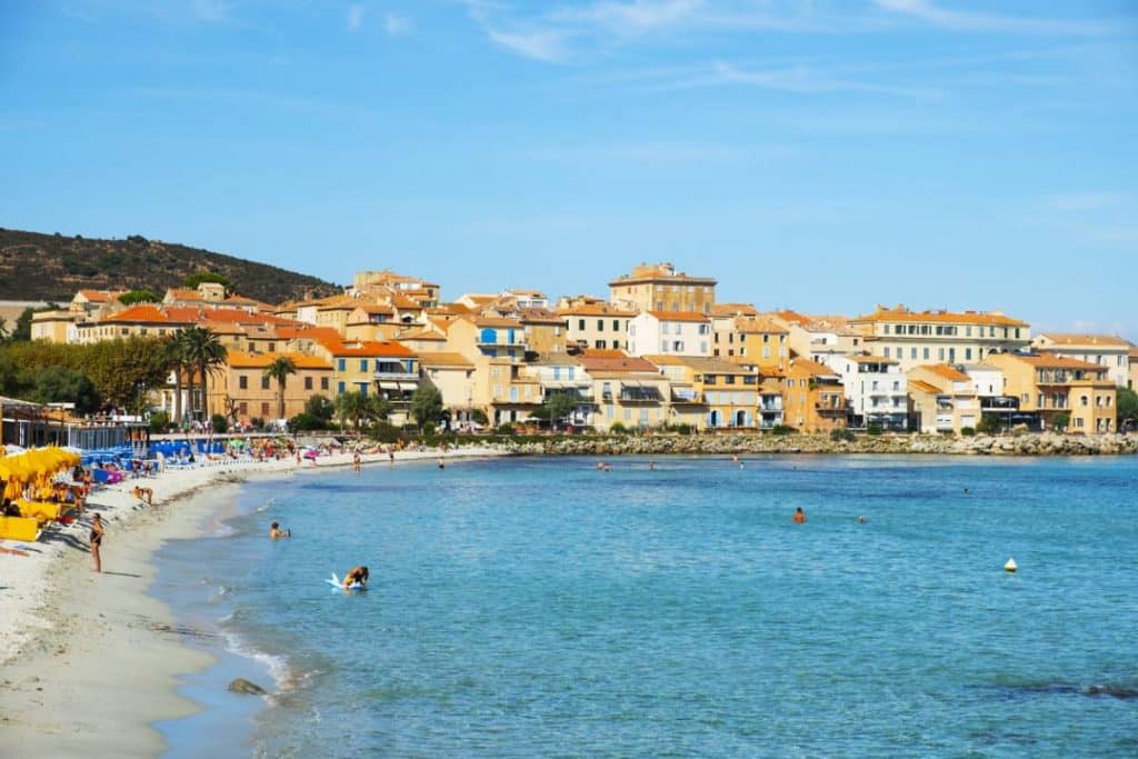 Que Faire Et Que Voir L le Rousse En Corse Air Vacances que-faire-et-que-voir-l-le-rousse-en-corse-air-vacances