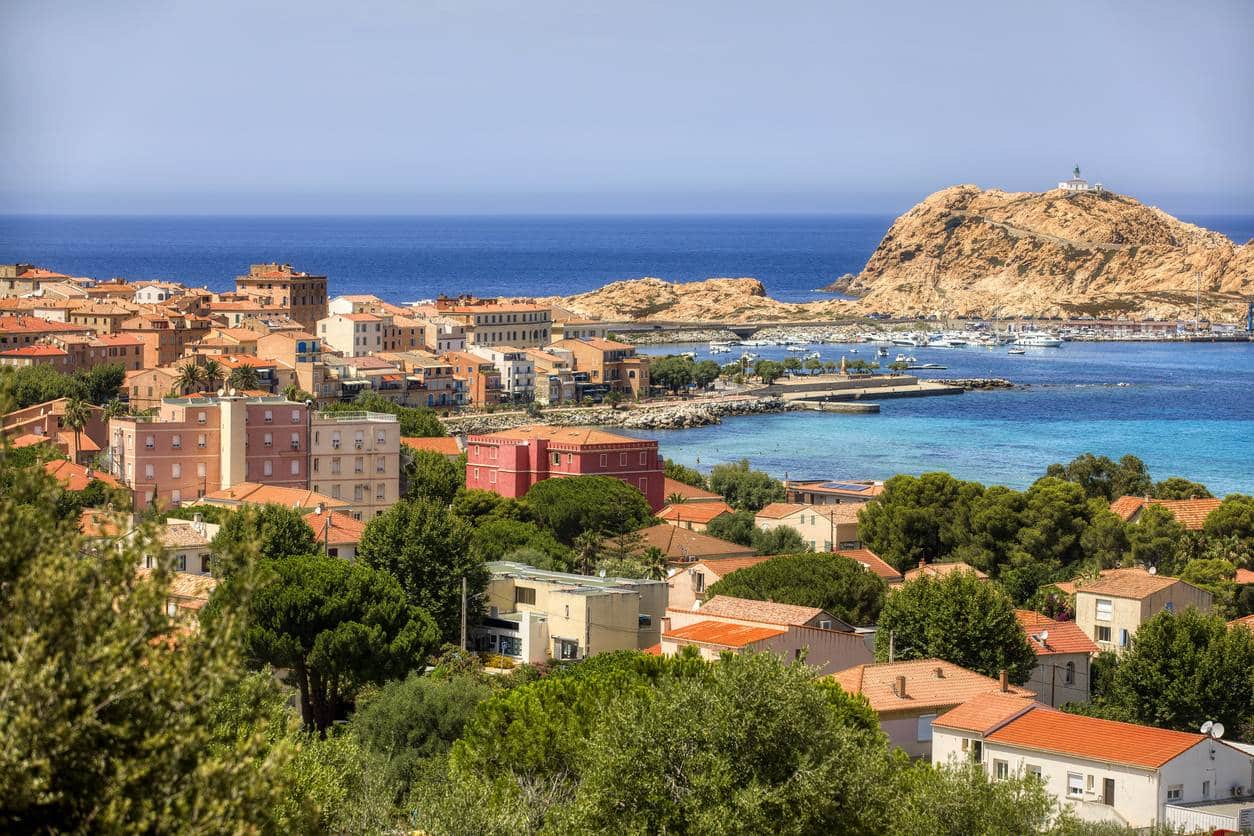 Que Faire Et Que Voir L le Rousse En Corse Air Vacances que-faire-et-que-voir-l-le-rousse-en-corse-air-vacances