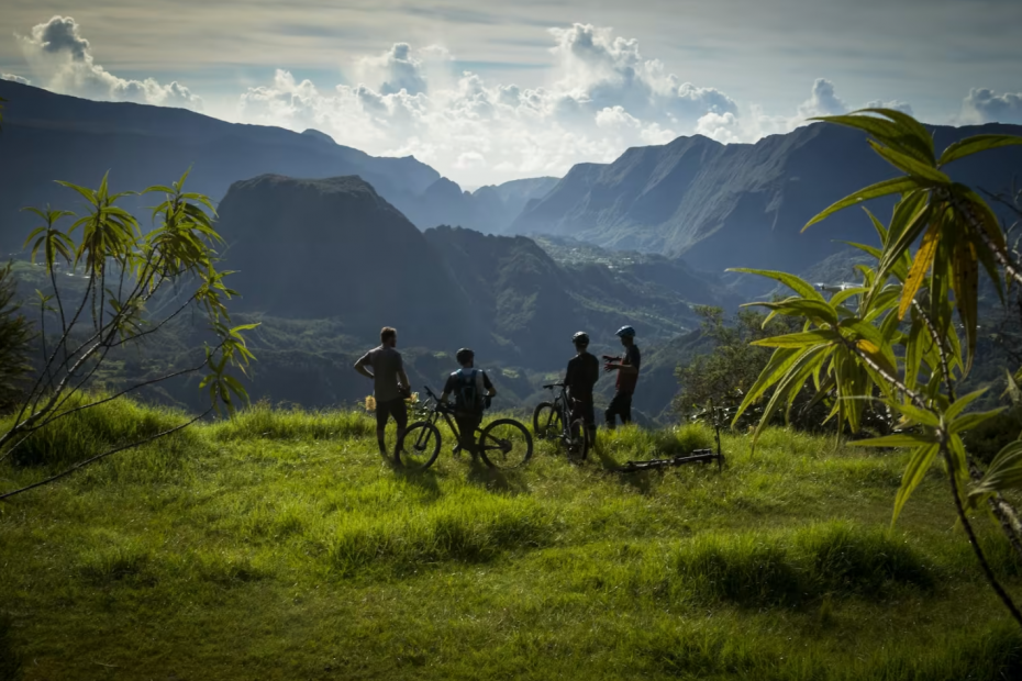 Sécurité à savoir pour faire de la randonnée à la montagne à l’île de la Réunion .